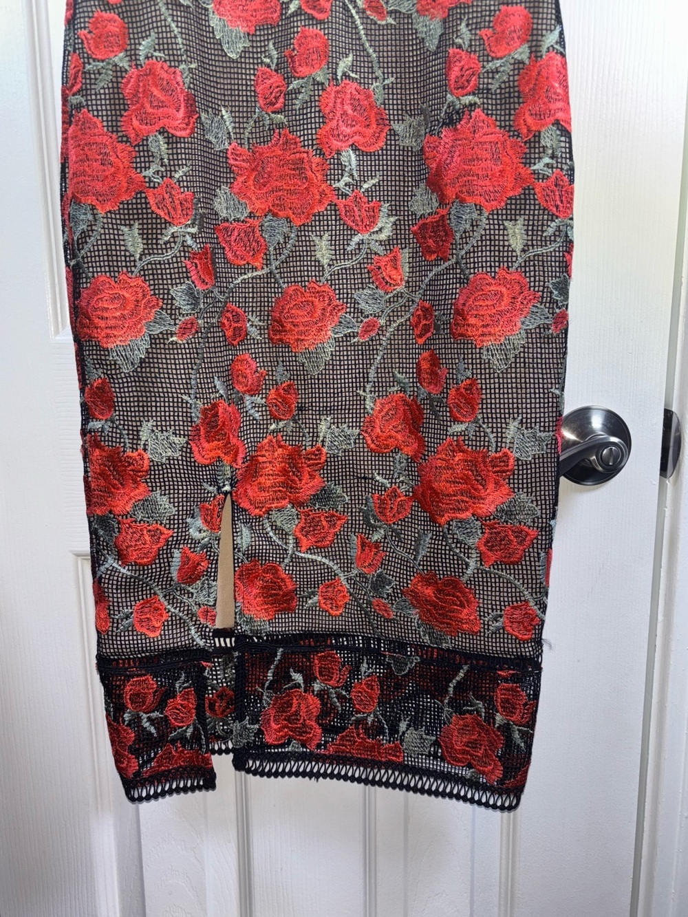 Gianni Bini Red Rose Embroidered Mesh Midi Dress - Picture 6 of 13